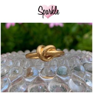 Artisan love knot gold-tone ring